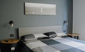 Genova Industrial Rooms